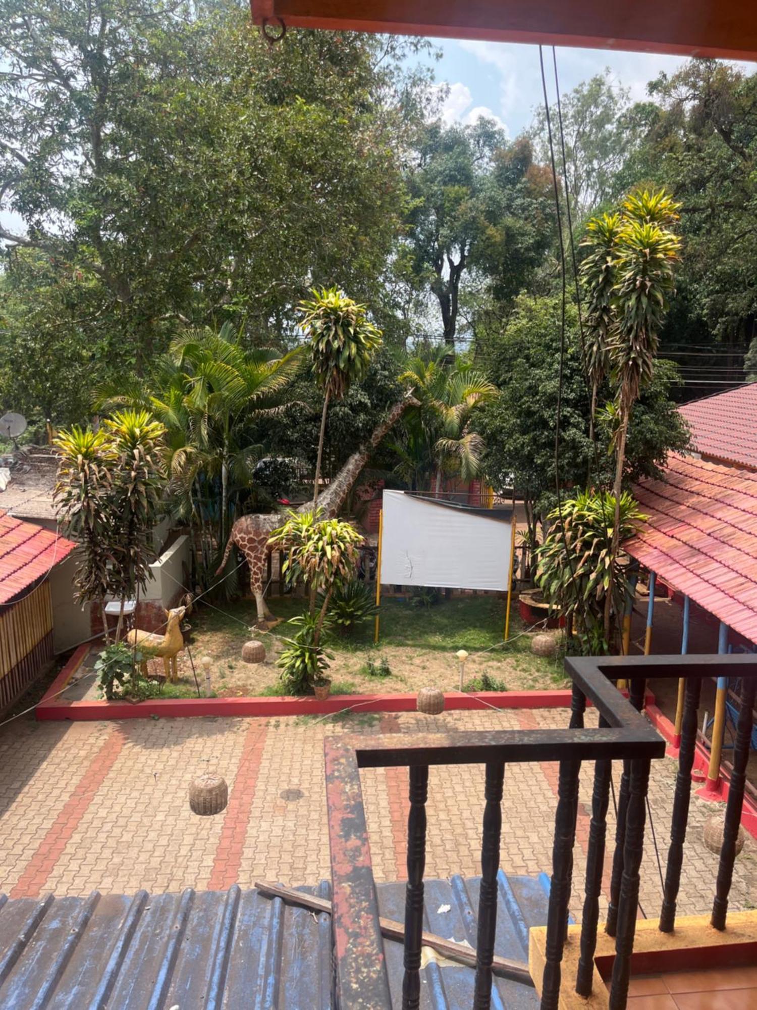 Hotel Madhura Belgaum Exterior photo